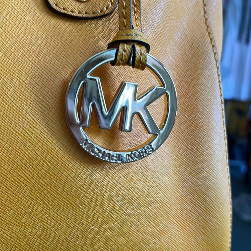 Michael Kors Satchel, Crossbody bag & wallet leather Vibrant goldenrod color - Picture 5 of 16